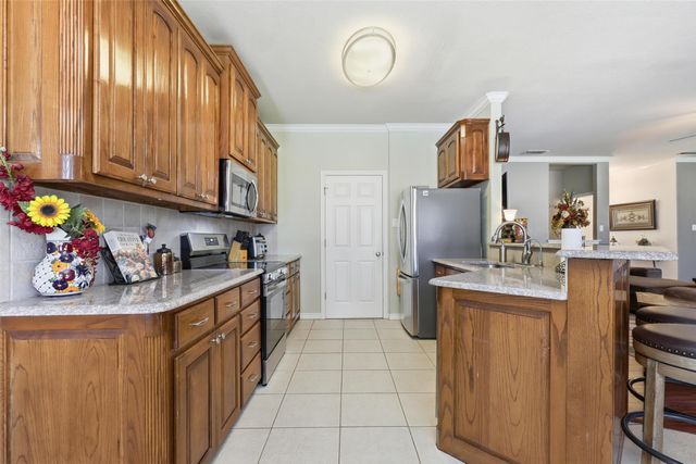 3207 Crossbridge Circle, Granbury, TX 76049