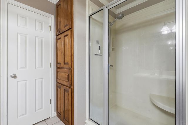 3207 Crossbridge Circle, Granbury, TX 76049