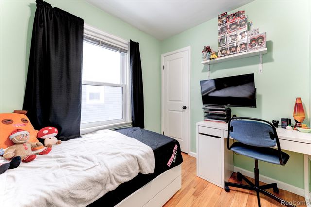 3265 Parker Street, Dearborn, MI 48124