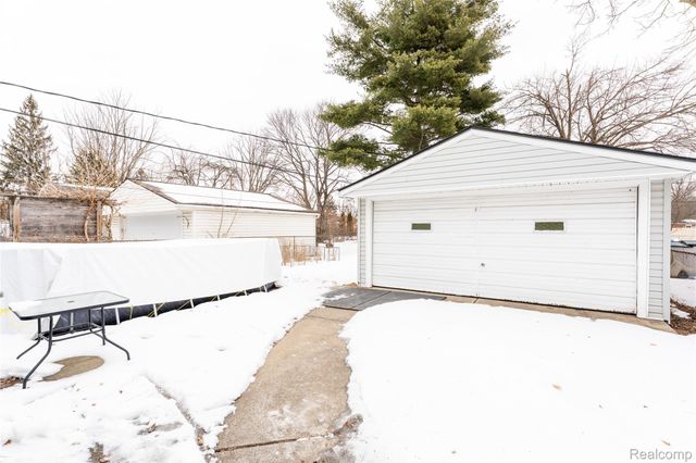 3265 Parker Street, Dearborn, MI 48124