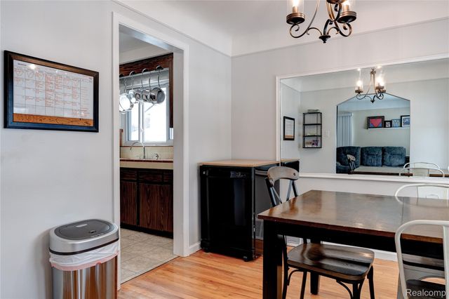 3265 Parker Street, Dearborn, MI 48124