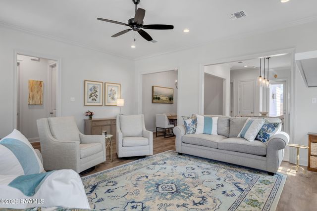 423 Flores Court, Lafayette, LA 70507