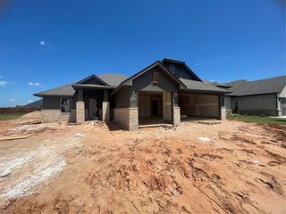 4912 Misty Wood Lane, Mustang, OK 73064