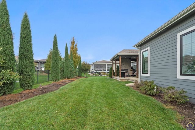 1309 Waverly Dr, Lawrence, KS 66049