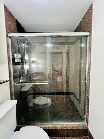 260 E Chestnut Street 1511, Chicago, IL 60611