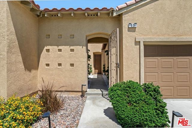 65 Shoreline Drive, Rancho Mirage, CA 92270
