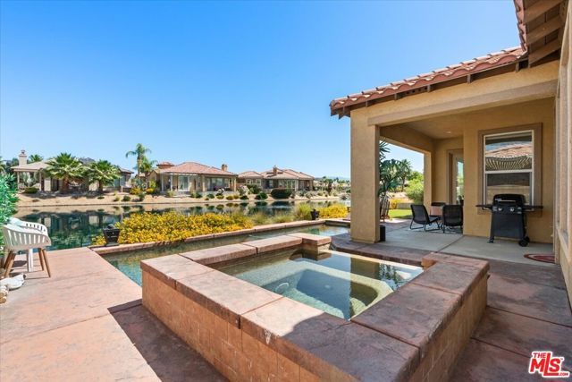 65 Shoreline Drive, Rancho Mirage, CA 92270