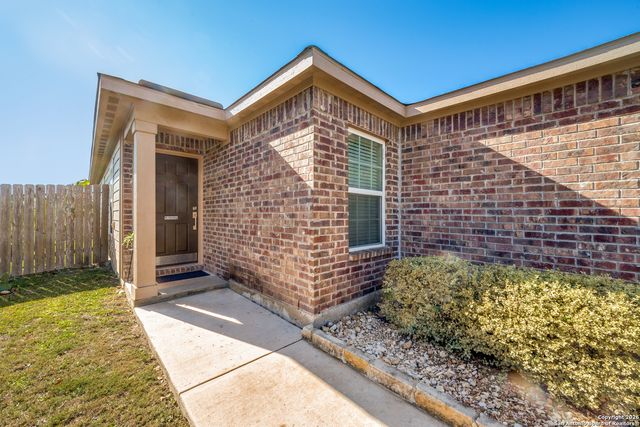 7010 Capeshaw, San Antonio, TX 78252