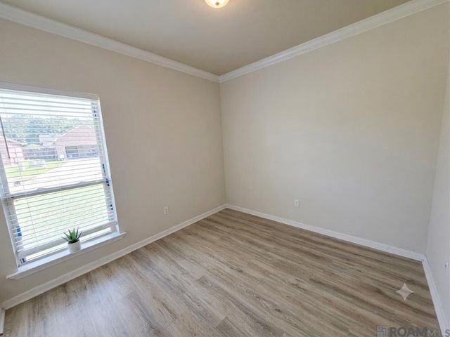 6751 Silver Springs Dr, Central, LA 70739