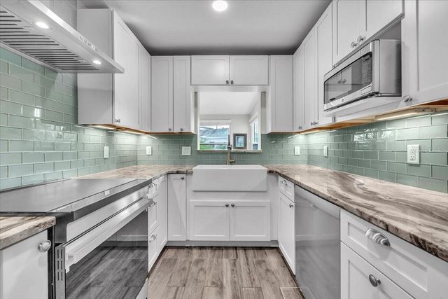 904 INLET CIRCLE, Venice, FL 34285