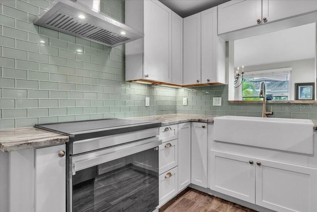 904 INLET CIRCLE, Venice, FL 34285