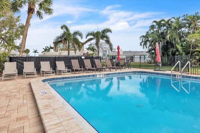 904 INLET CIRCLE, Venice, FL 34285