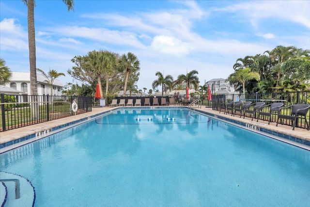 904 INLET CIRCLE, Venice, FL 34285