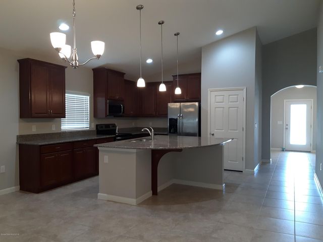 4165 Harvest Circle, Rockledge, FL 32955