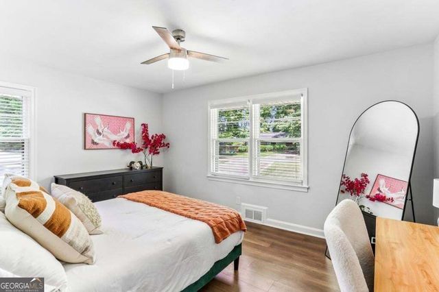 1879 Long, Decatur, GA 30032