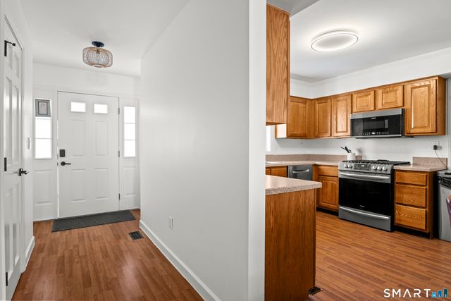 184 Main Street D, Manchester, CT 06042