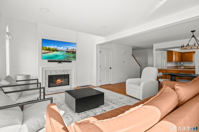 184 Main Street D, Manchester, CT 06042