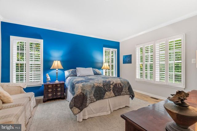 184 HICKORY POINT RD, Pasadena, MD 21122