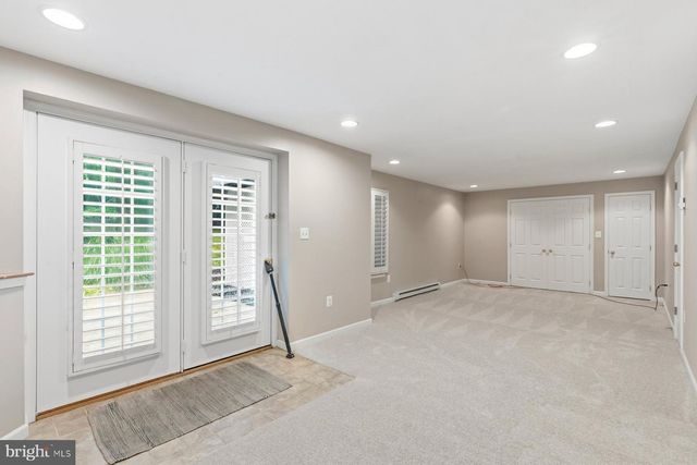 184 HICKORY POINT RD, Pasadena, MD 21122