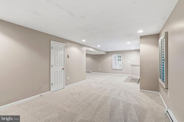 184 HICKORY POINT RD, Pasadena, MD 21122