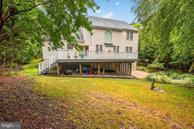184 HICKORY POINT RD, Pasadena, MD 21122