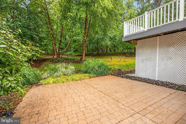 184 HICKORY POINT RD, Pasadena, MD 21122