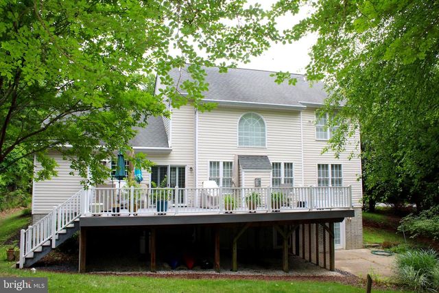 184 HICKORY POINT RD, Pasadena, MD 21122