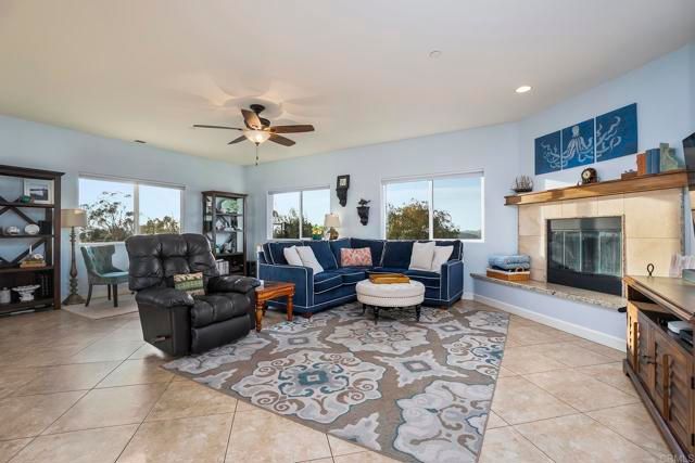 1989 BRADY JANE, Alpine, CA 91901