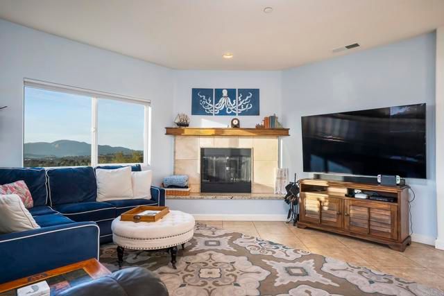 1989 BRADY JANE, Alpine, CA 91901