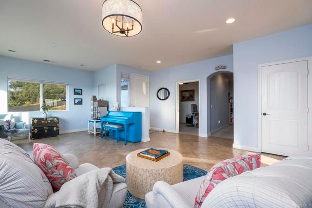 1989 BRADY JANE, Alpine, CA 91901