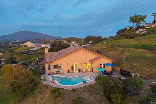 1989 BRADY JANE, Alpine, CA 91901