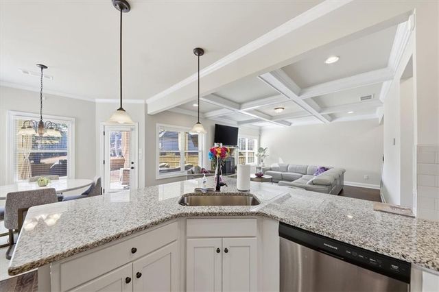 321 Usher Lane, Locust Grove, GA 30248