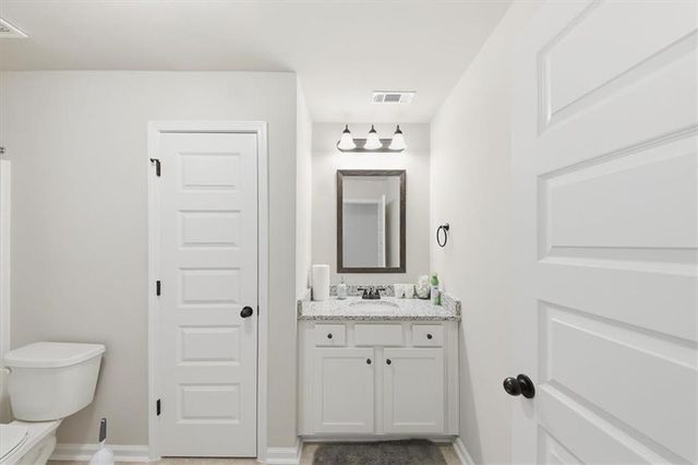 321 Usher Lane, Locust Grove, GA 30248