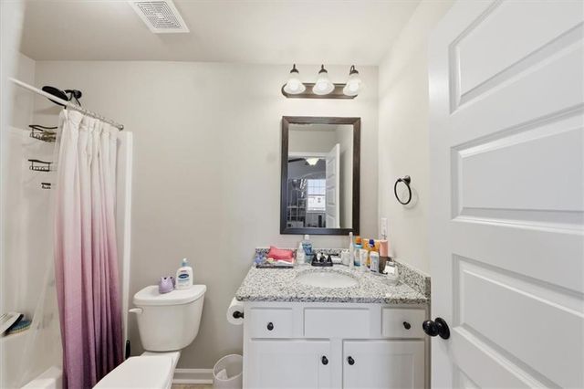 321 Usher Lane, Locust Grove, GA 30248