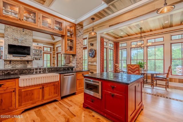 165 Golda Drive, Ridgeland, SC 29936