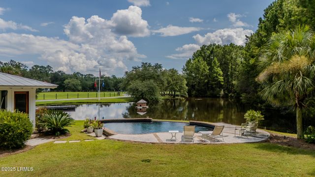 165 Golda Drive, Ridgeland, SC 29936