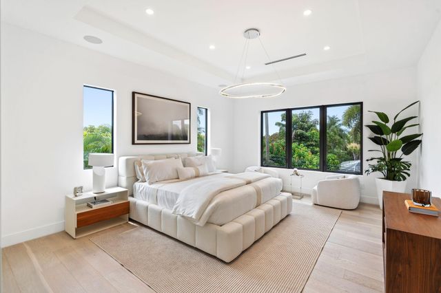 1040 NW 6th Terrace, Boca Raton, FL 33486