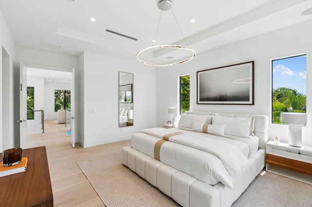 1040 NW 6th Terrace, Boca Raton, FL 33486