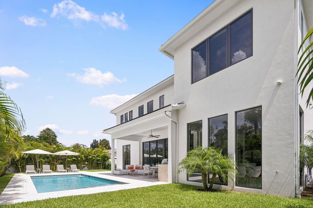 1040 NW 6th Terrace, Boca Raton, FL 33486