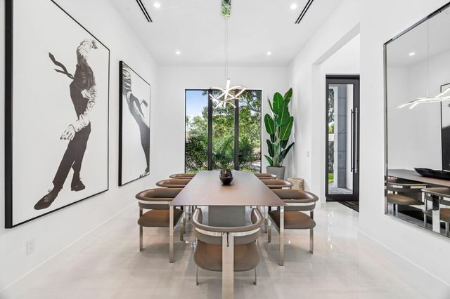 1040 NW 6th Terrace, Boca Raton, FL 33486