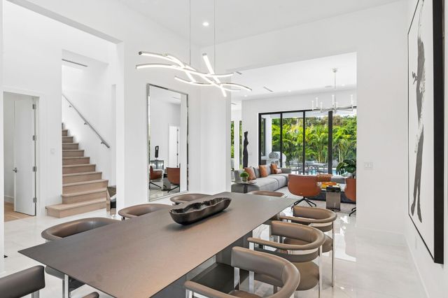 1040 NW 6th Terrace, Boca Raton, FL 33486