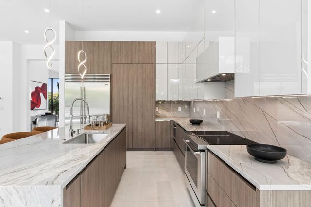 1040 NW 6th Terrace, Boca Raton, FL 33486