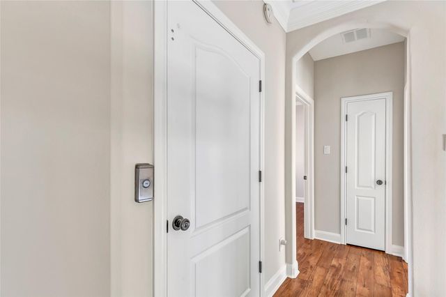 135 Low Country Lane, The Woodlands, TX 77380