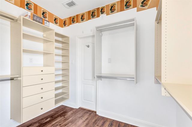 135 Low Country Lane, The Woodlands, TX 77380