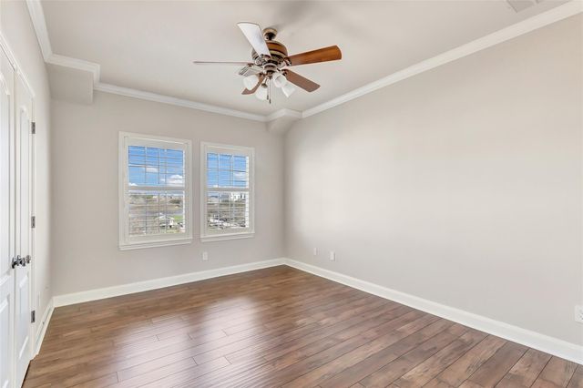 135 Low Country Lane, The Woodlands, TX 77380