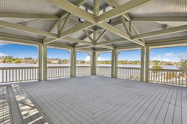 135 Low Country Lane, The Woodlands, TX 77380