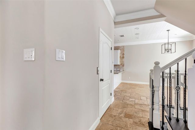 135 Low Country Lane, The Woodlands, TX 77380