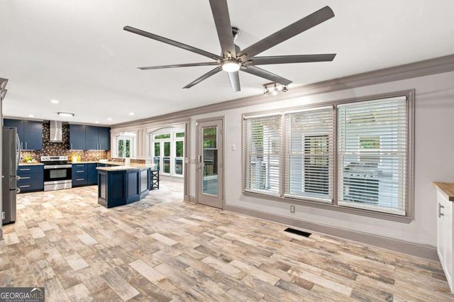 2069 Ursuline Way NW, Acworth, GA 30101