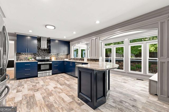 2069 Ursuline Way NW, Acworth, GA 30101