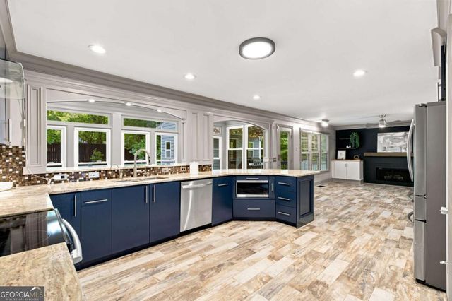 2069 Ursuline Way NW, Acworth, GA 30101